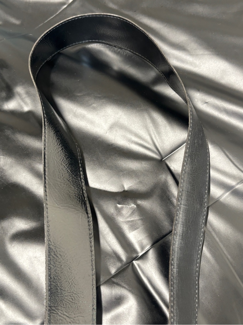 Black Vintage Leather Belt with Square Buckle - Picture 5 of 7